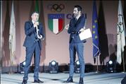 Gianmaria Restelli, responsabile comunicazione esterna e coroporate image UnipolSai, con Alessandro Antinelli sul palco del Coni