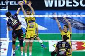 Vettori (Modena) vs Russell (Perugia)